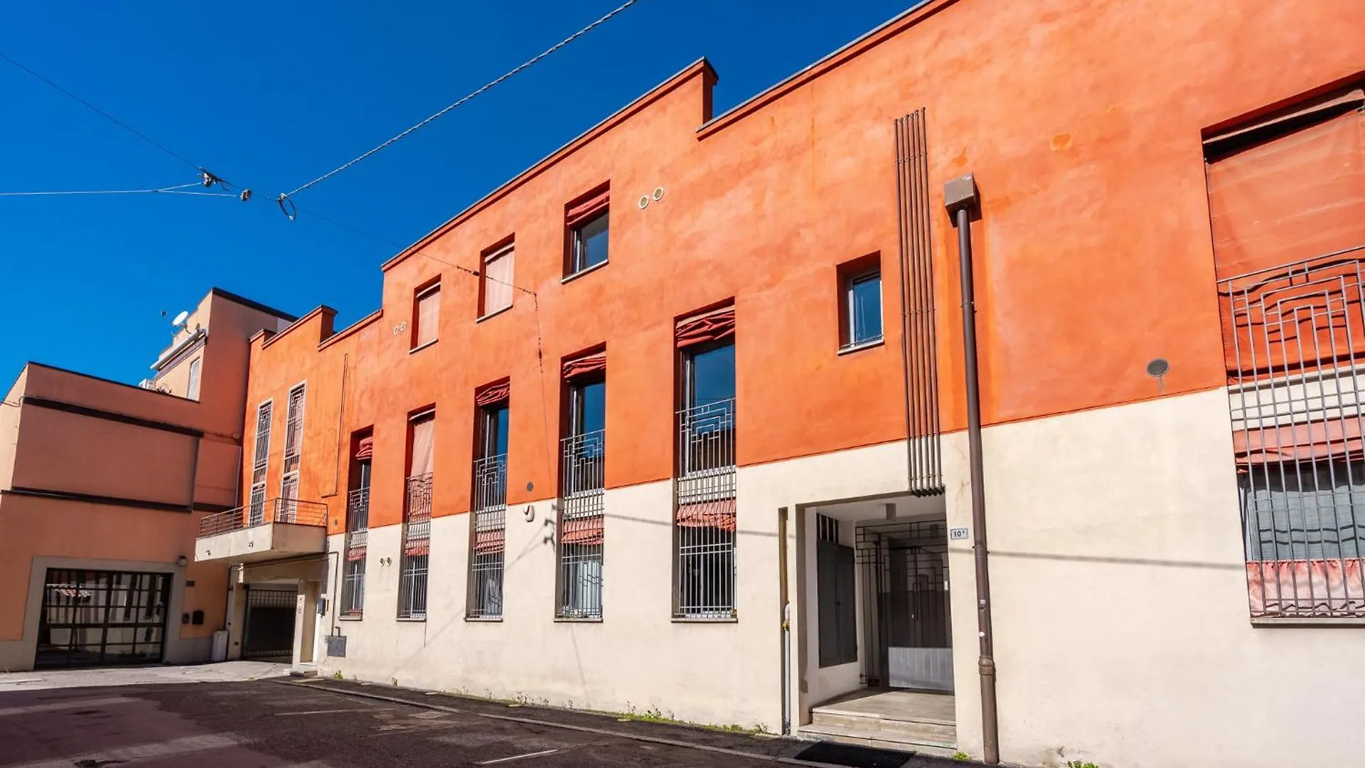 Scalo 10 Con Posto Auto Apartamento Bolonha